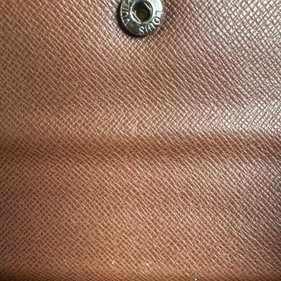 Louis Vuitton Monogram Wallet - Brown - Picture 8 of 8